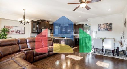 Residential - Single Family Home - Surrey, Canada - Canada