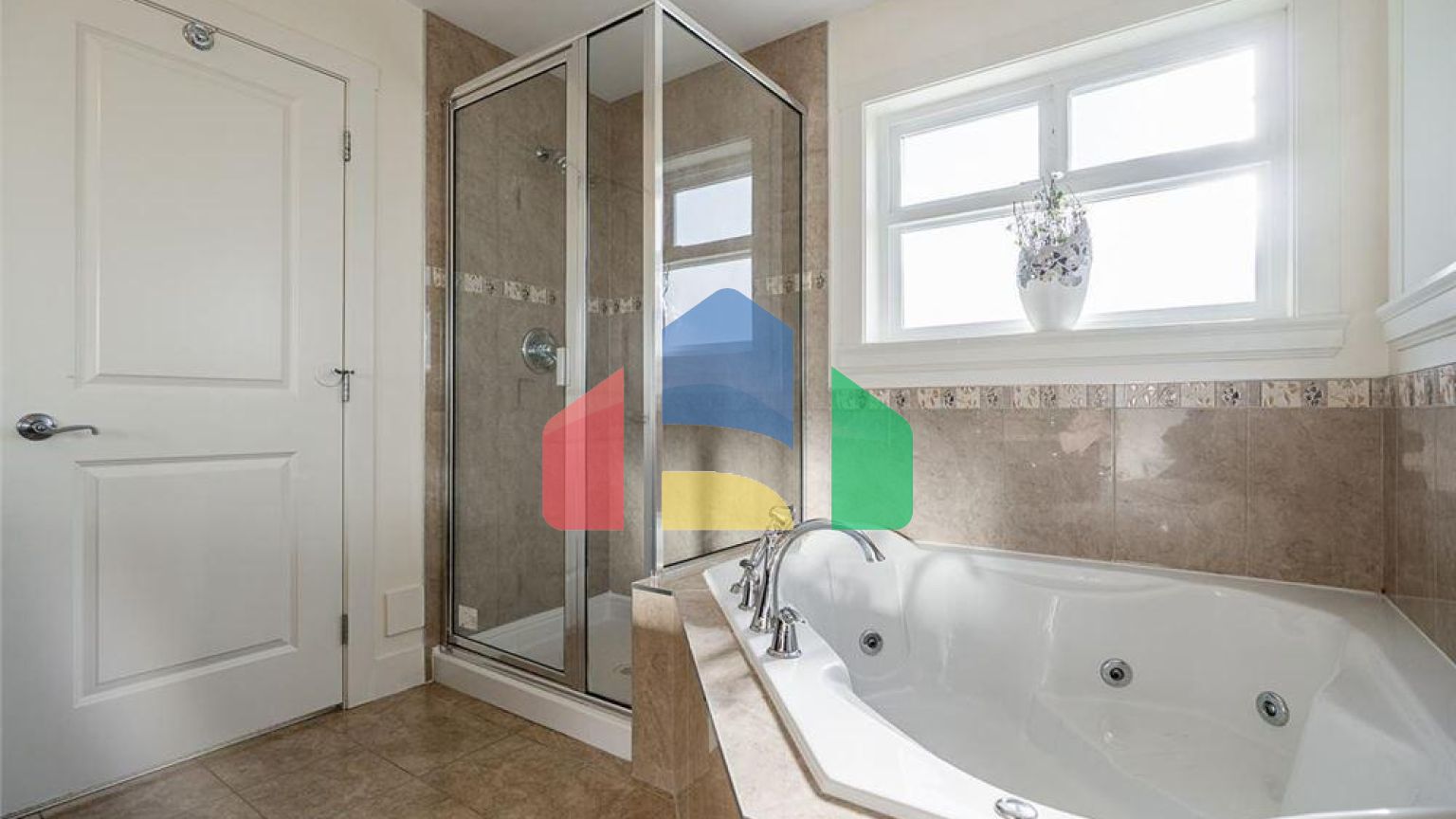 Residential - Single Family Home - Surrey, Canada - Canada