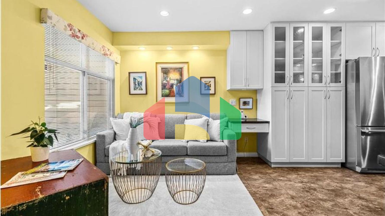 Residential - Townhouse - Surrey, Canada - Canada