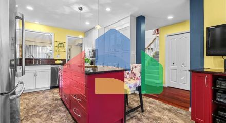 Residential - Townhouse - Surrey, Canada - Canada