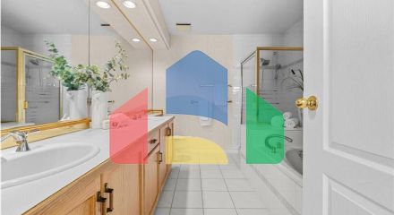 Residential - Townhouse - Surrey, Canada - Canada