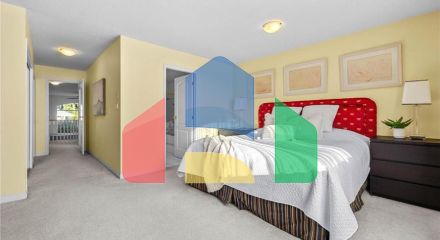 Residential - Townhouse - Surrey, Canada - Canada