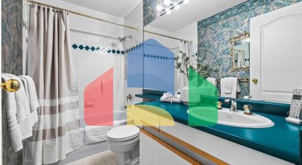 Residential - Townhouse - Surrey, Canada - Canada