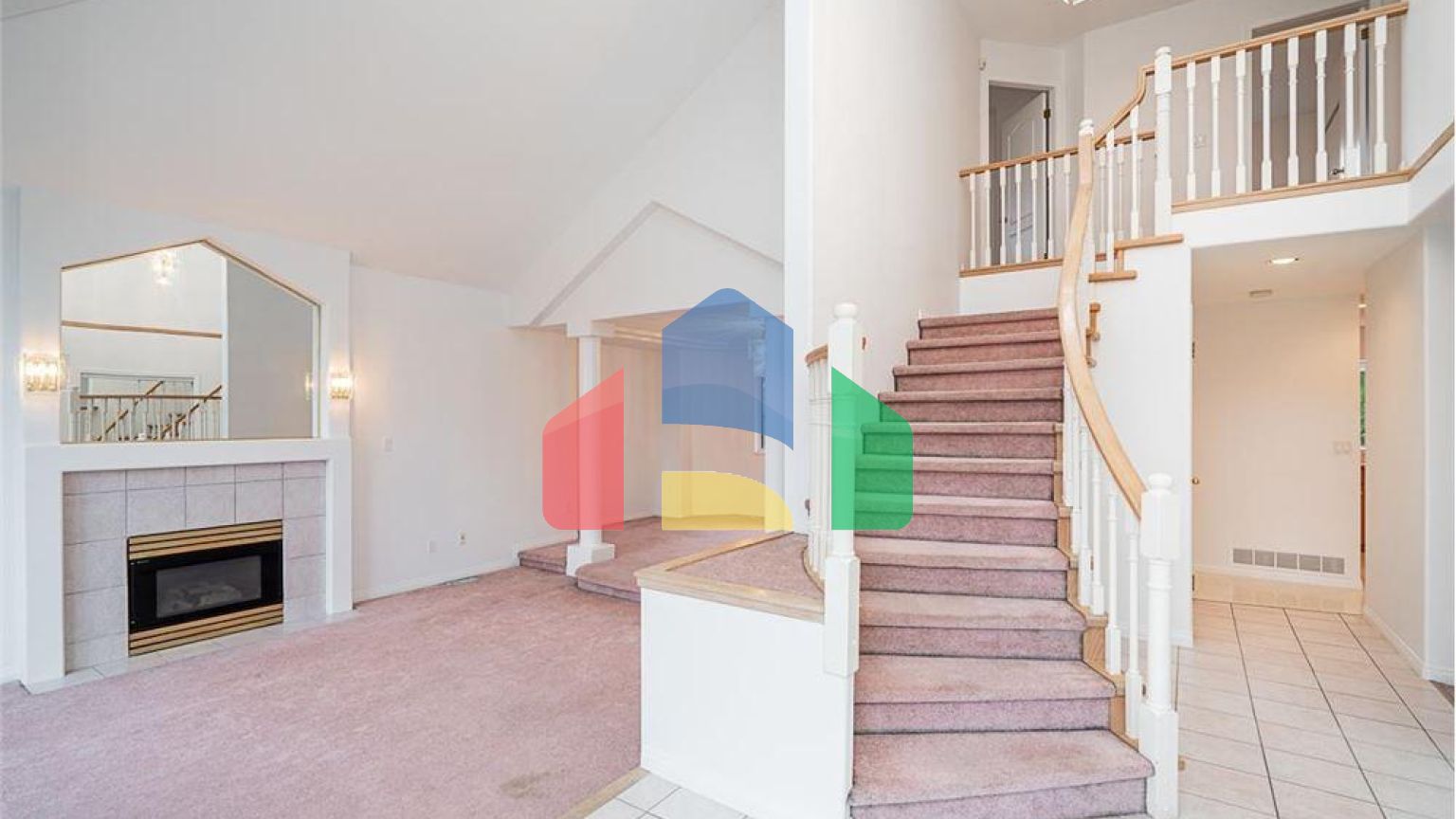 Residential - Single Family Home - Surrey, Canada - Canada