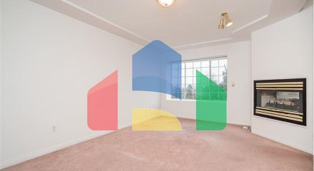 Residential - Single Family Home - Surrey, Canada - Canada