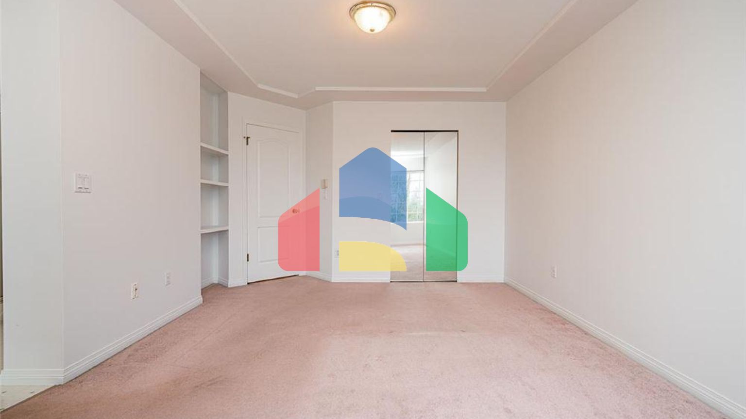 Residential - Single Family Home - Surrey, Canada - Canada