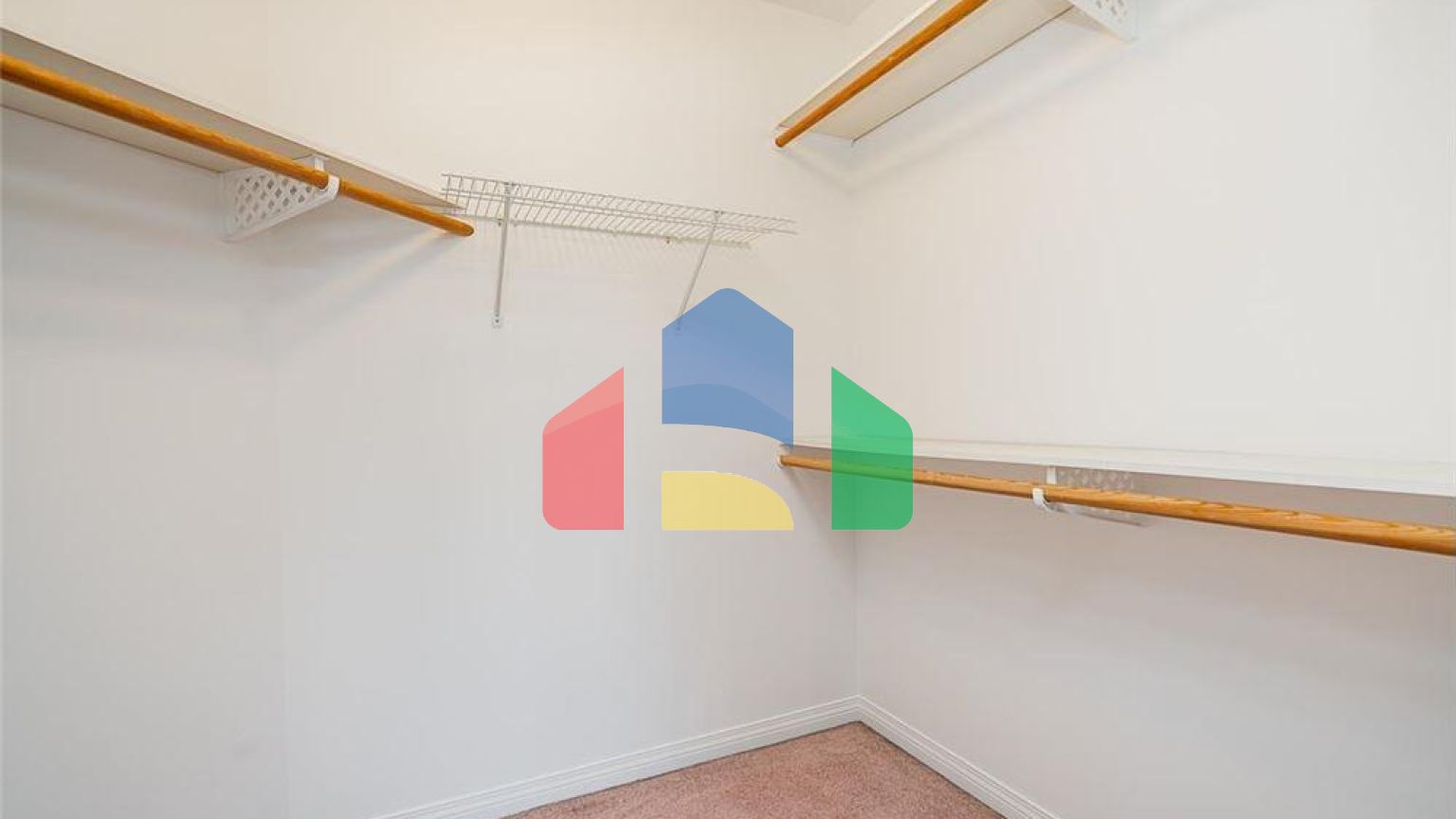 Residential - Single Family Home - Surrey, Canada - Canada