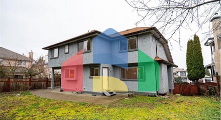 Residential - Single Family Home - Surrey, Canada - Canada