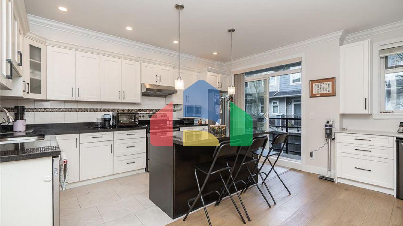 Residential - Single Family Home - Surrey, Canada - Canada