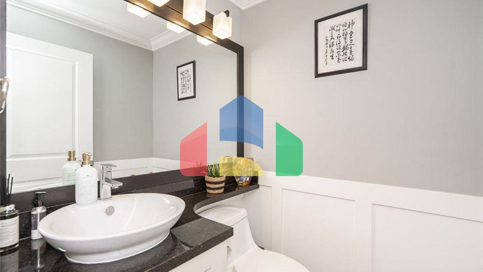 Residential - Single Family Home - Surrey, Canada - Canada