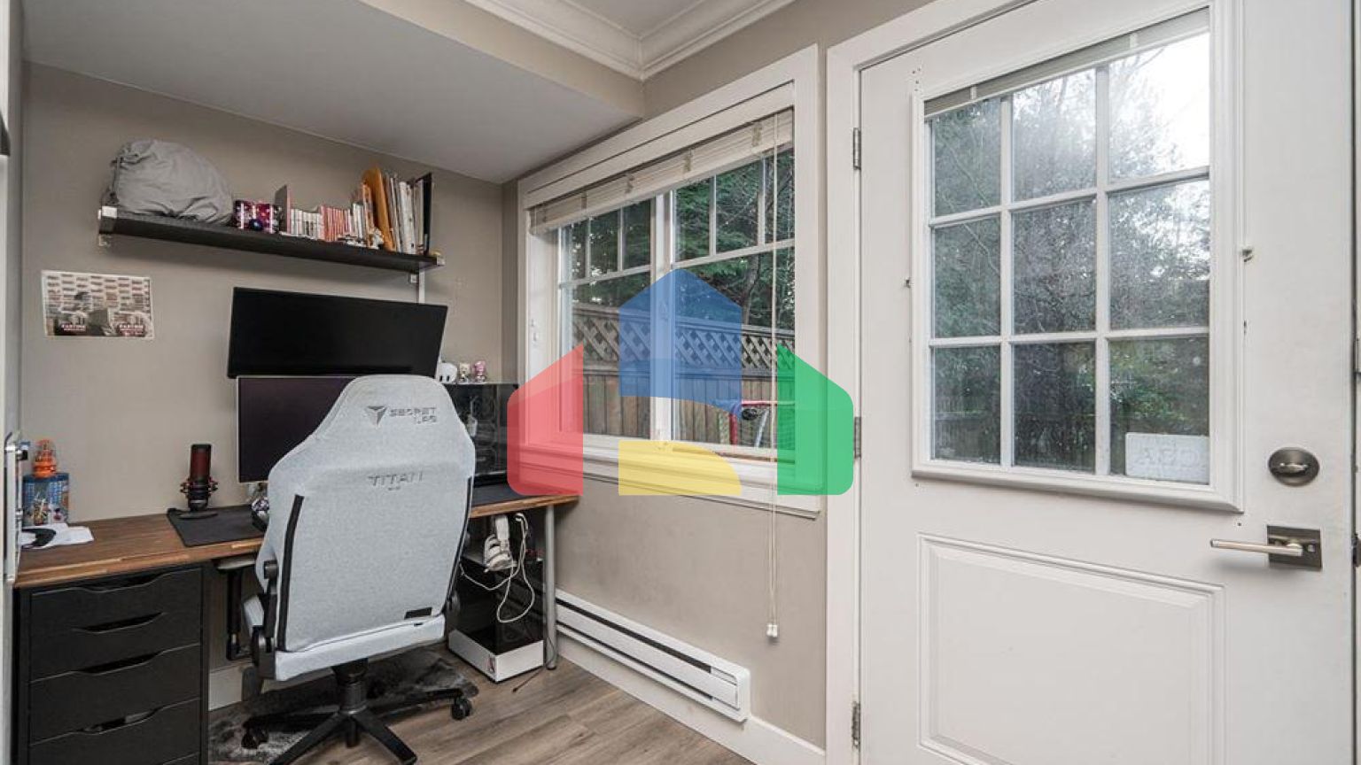 Residential - Single Family Home - Surrey, Canada - Canada