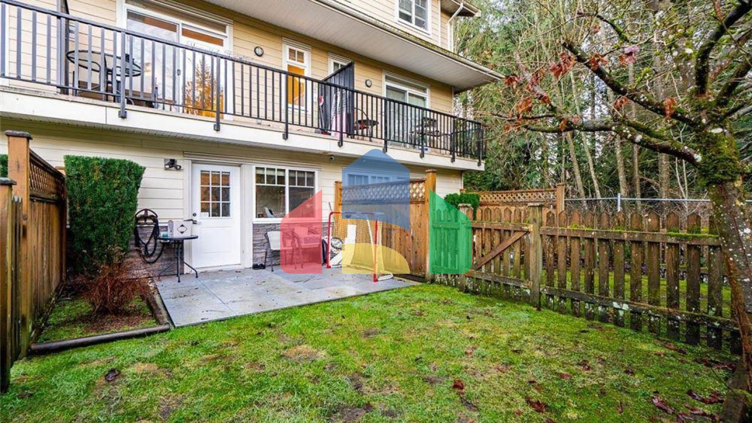 Residential - Single Family Home - Surrey, Canada - Canada