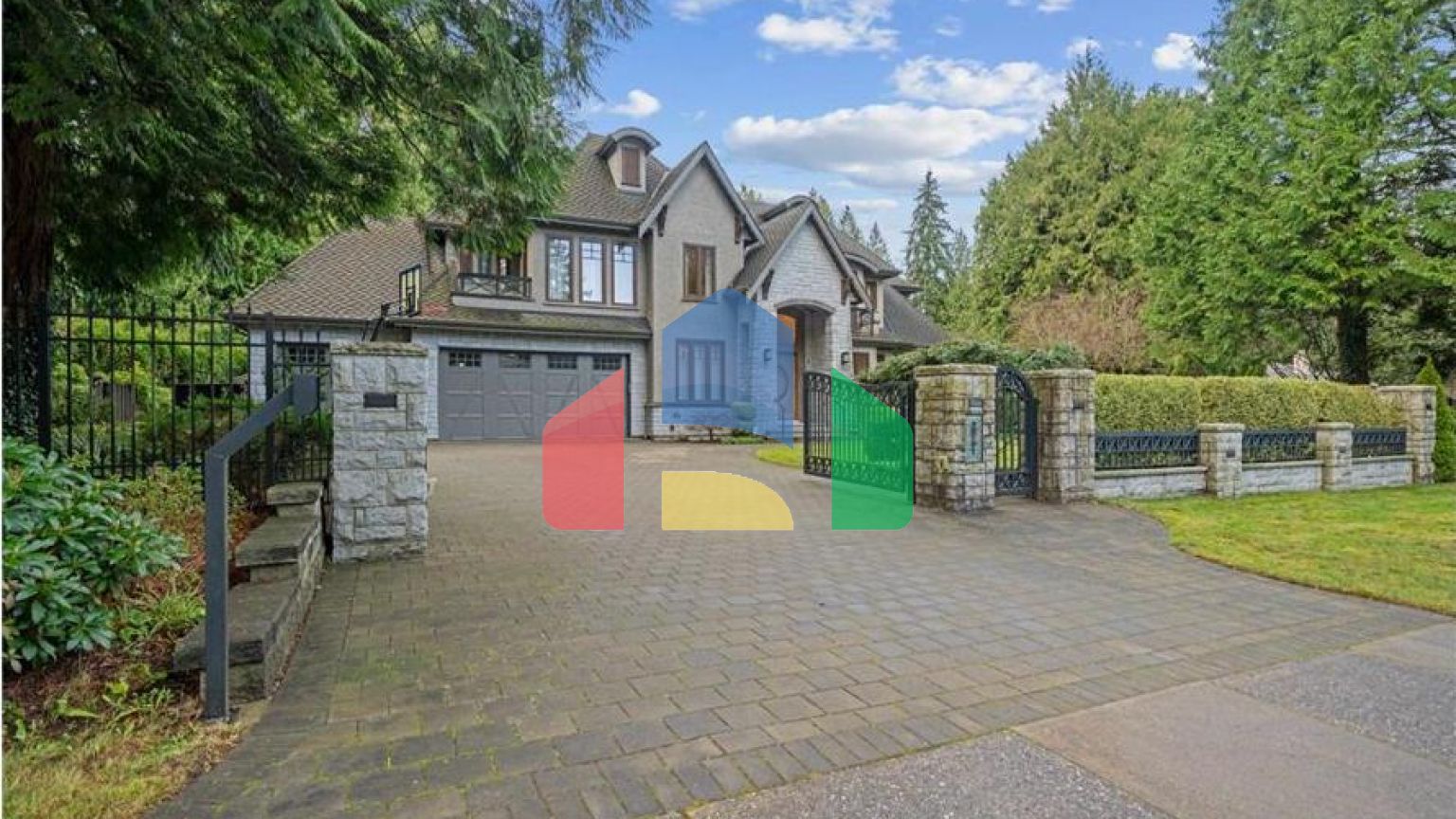 Residential - Single Family Home - Surrey, Canada - Canada