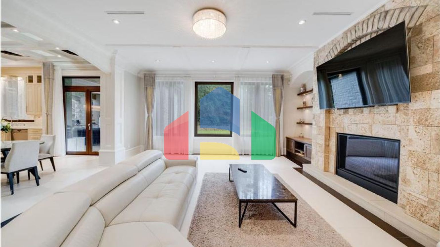 Residential - Single Family Home - Surrey, Canada - Canada