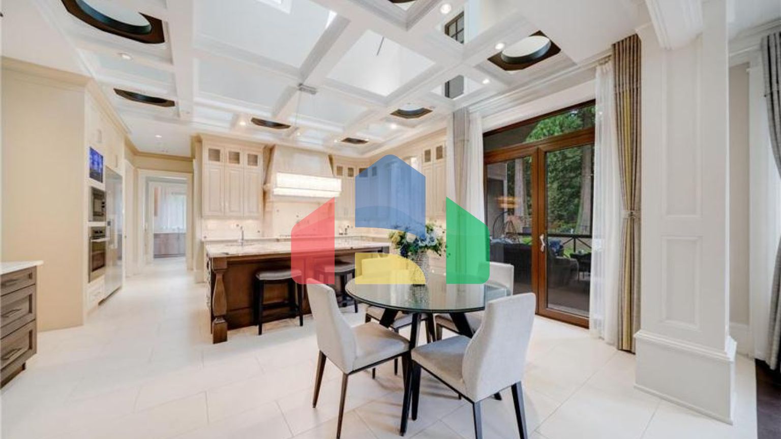 Residential - Single Family Home - Surrey, Canada - Canada