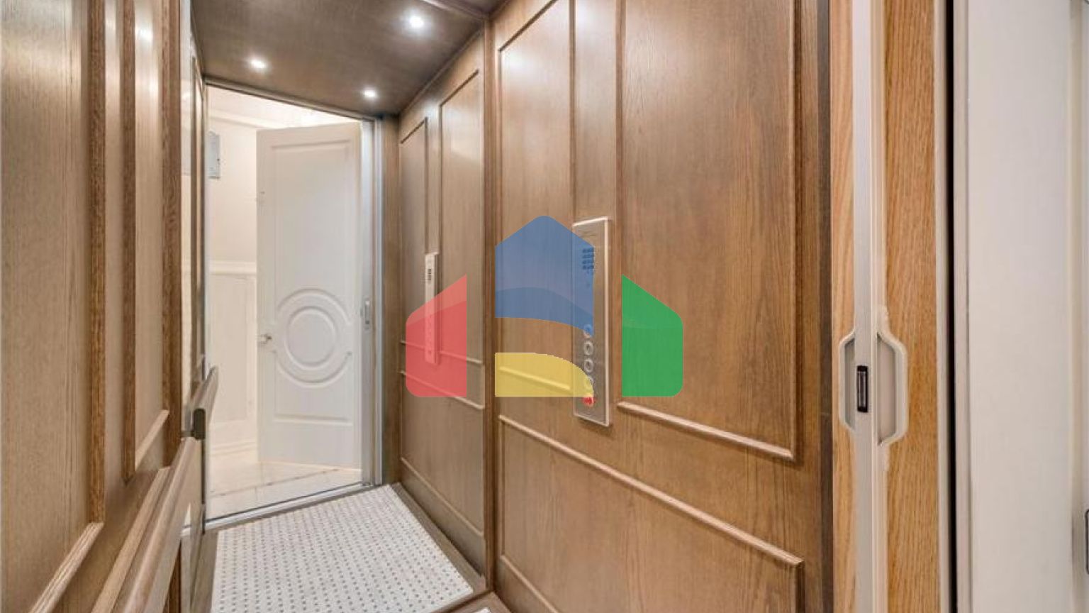 Residential - Single Family Home - Surrey, Canada - Canada