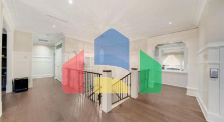 Residential - Single Family Home - Surrey, Canada - Canada