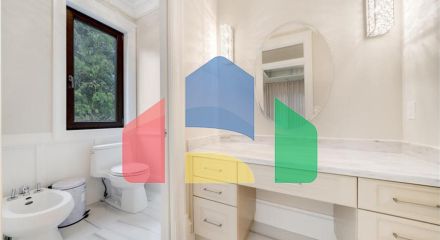 Residential - Single Family Home - Surrey, Canada - Canada