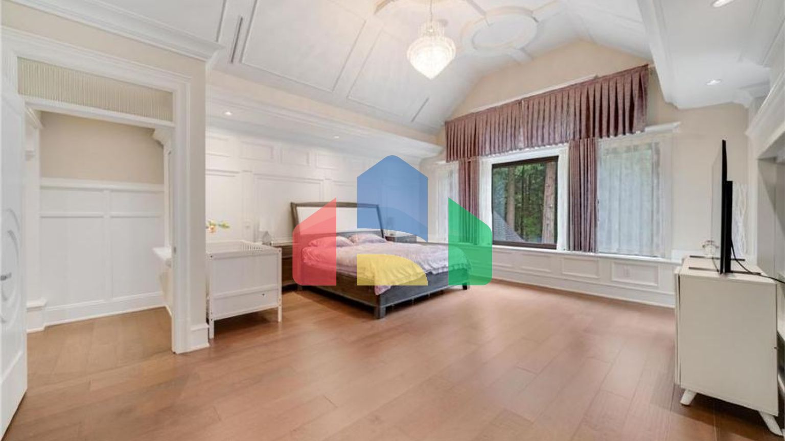 Residential - Single Family Home - Surrey, Canada - Canada