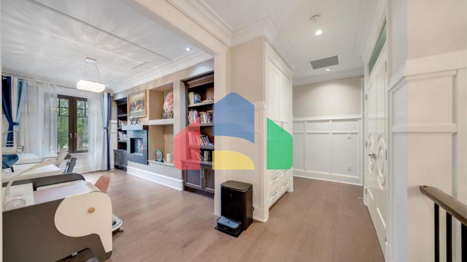 Residential - Single Family Home - Surrey, Canada - Canada