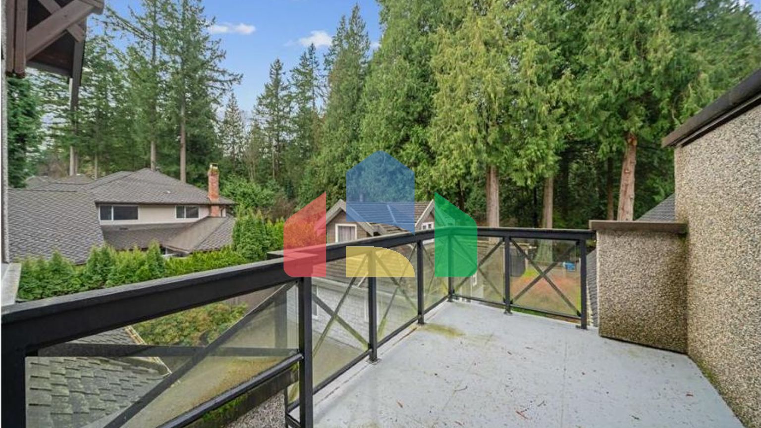 Residential - Single Family Home - Surrey, Canada - Canada