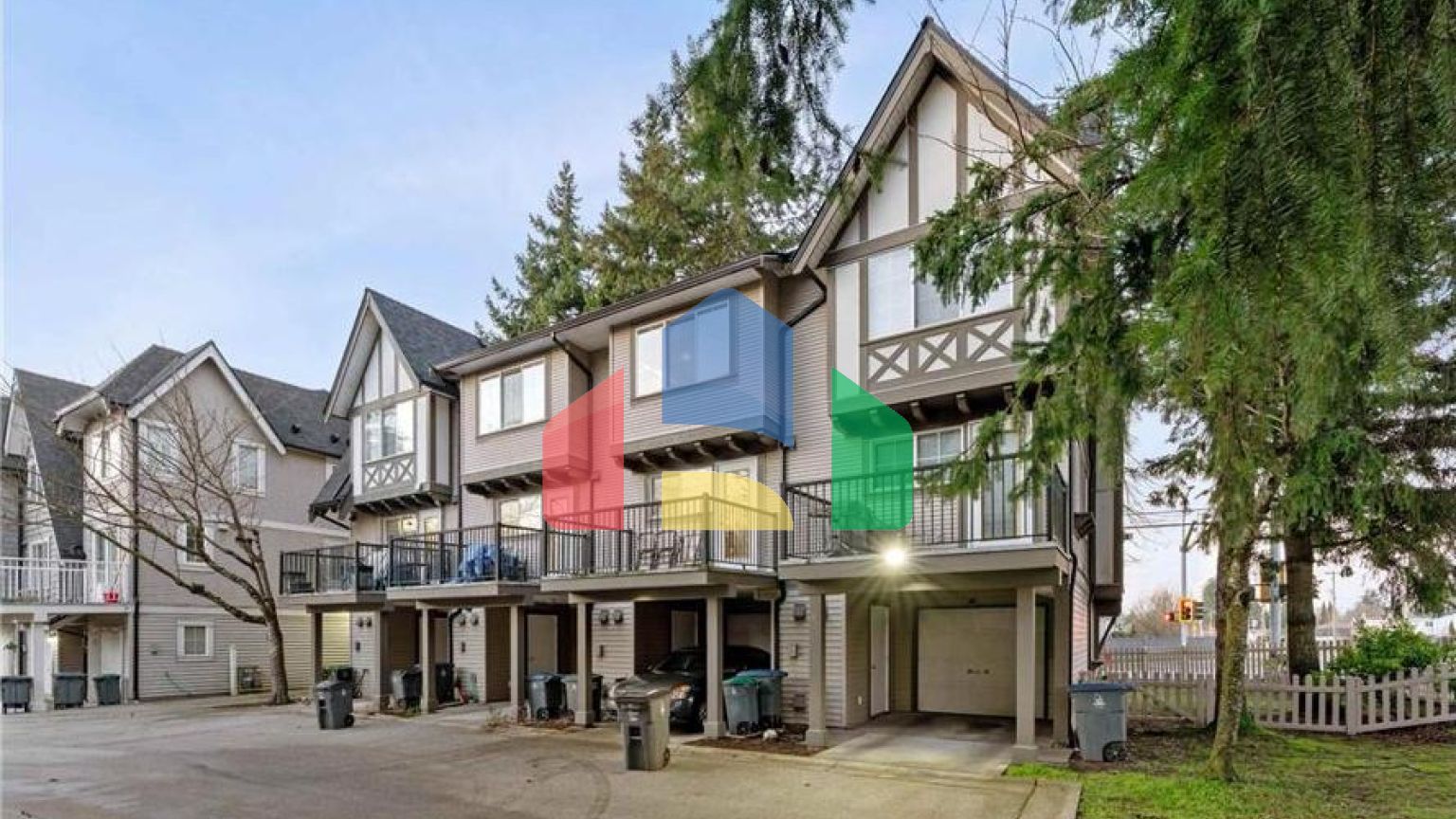 Residential - Townhouse - Surrey, Canada - Canada