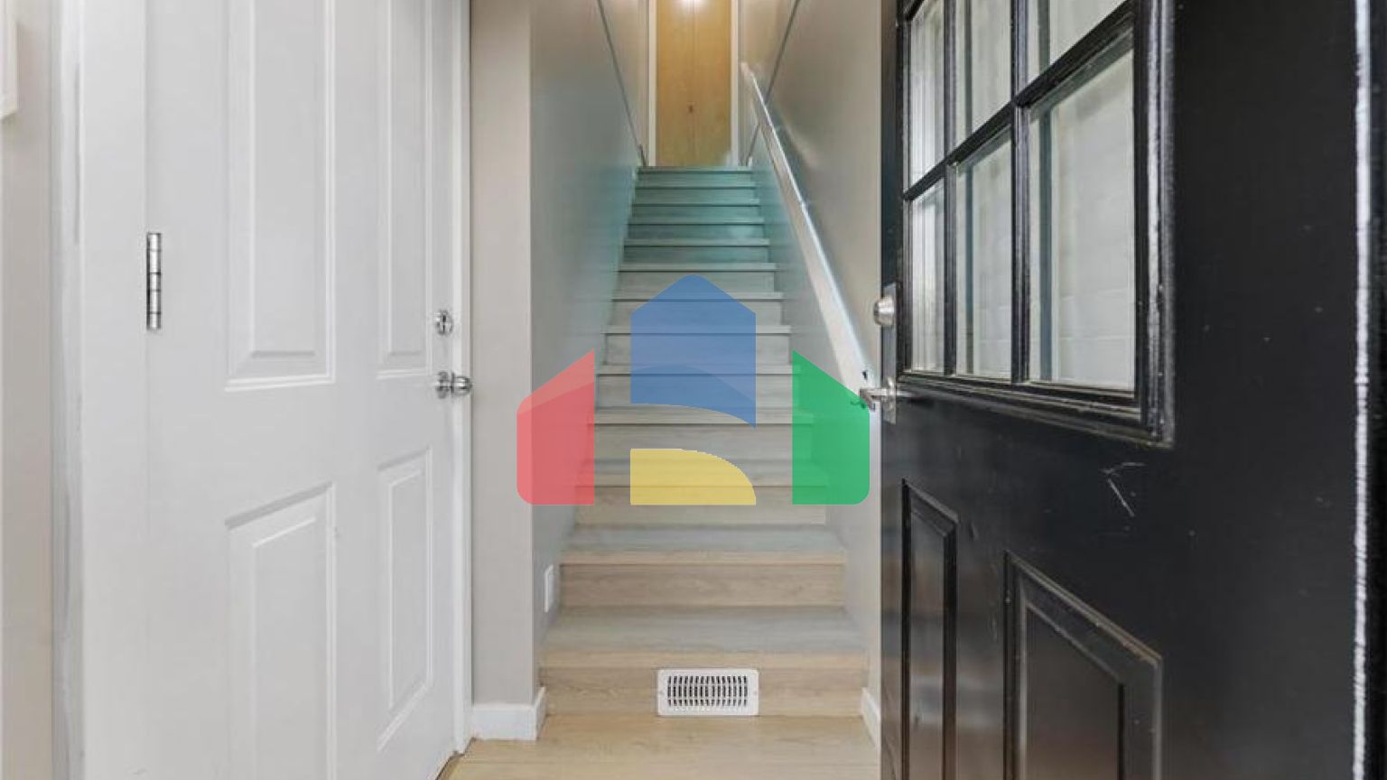 Residential - Townhouse - Surrey, Canada - Canada