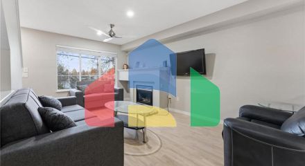 Residential - Townhouse - Surrey, Canada - Canada