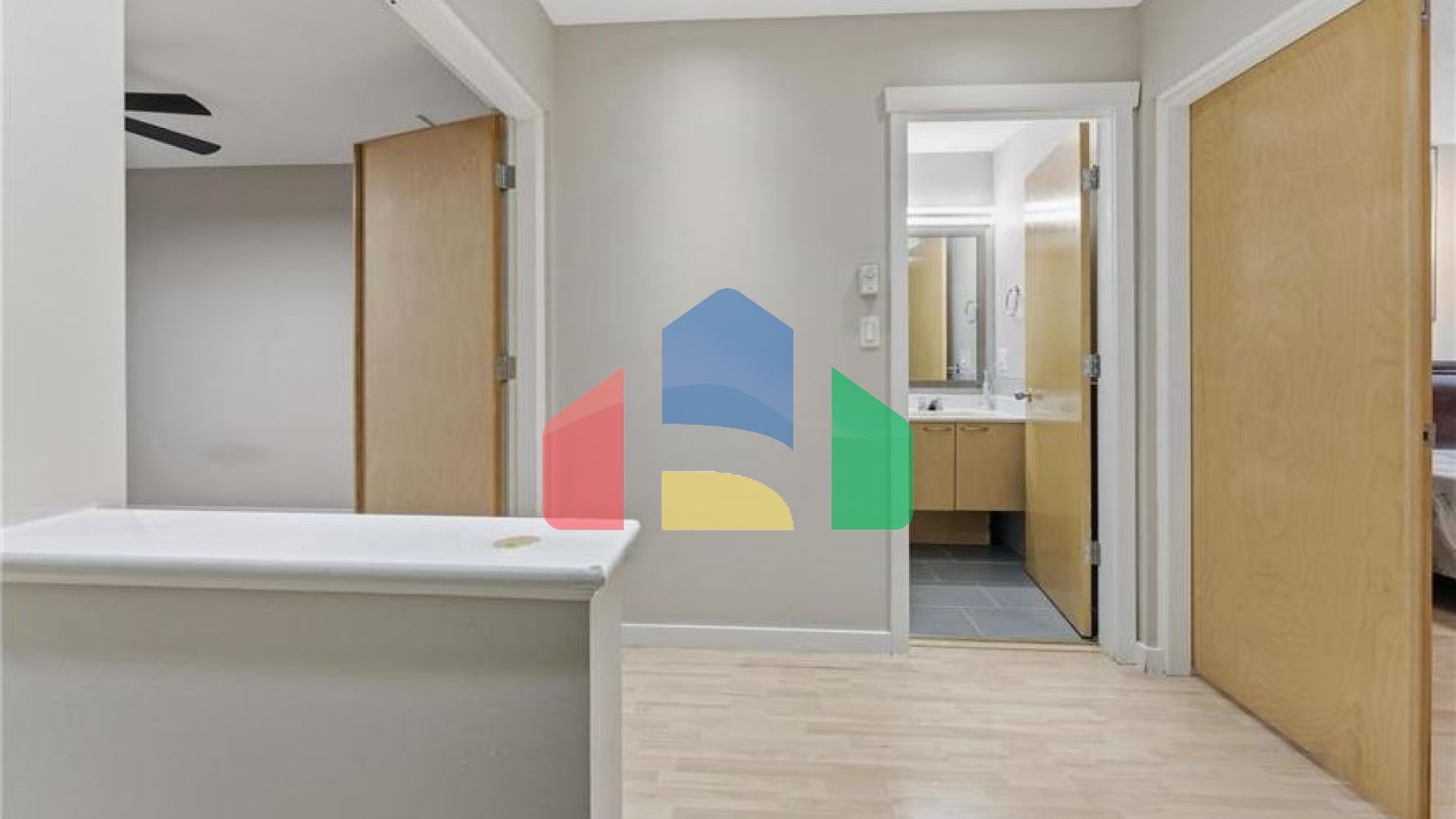 Residential - Townhouse - Surrey, Canada - Canada