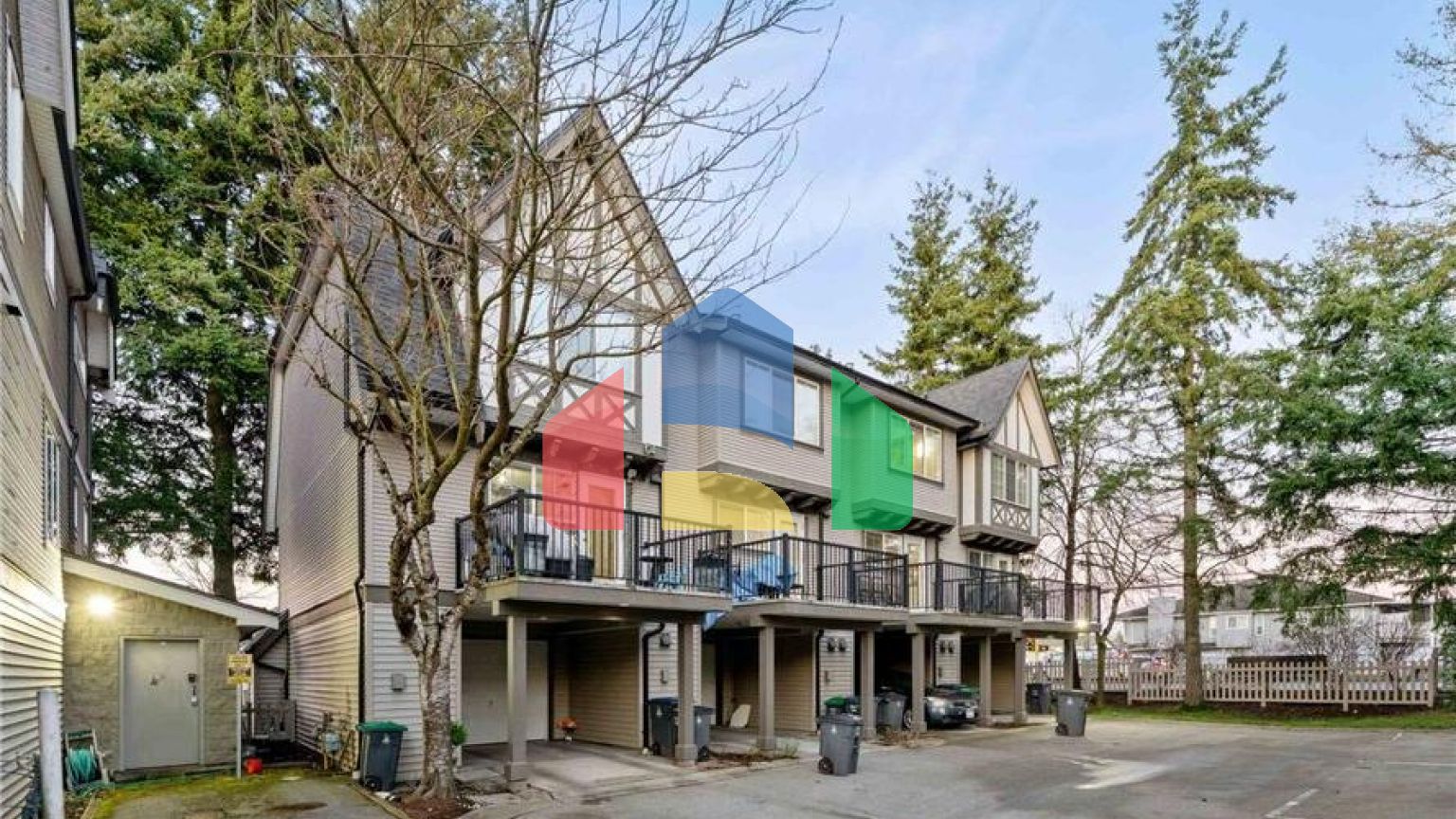 Residential - Townhouse - Surrey, Canada - Canada
