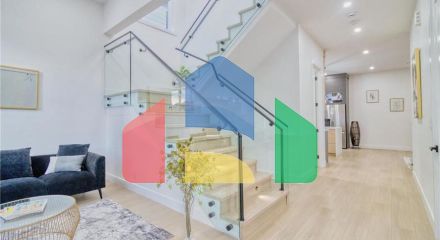 Residential - Single Family Home - Surrey, Canada - Canada