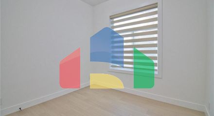 Residential - Single Family Home - Surrey, Canada - Canada