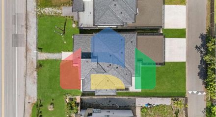 Residential - Single Family Home - Surrey, Canada - Canada