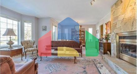 Residential - Single Family Home - Surrey, Canada - Canada