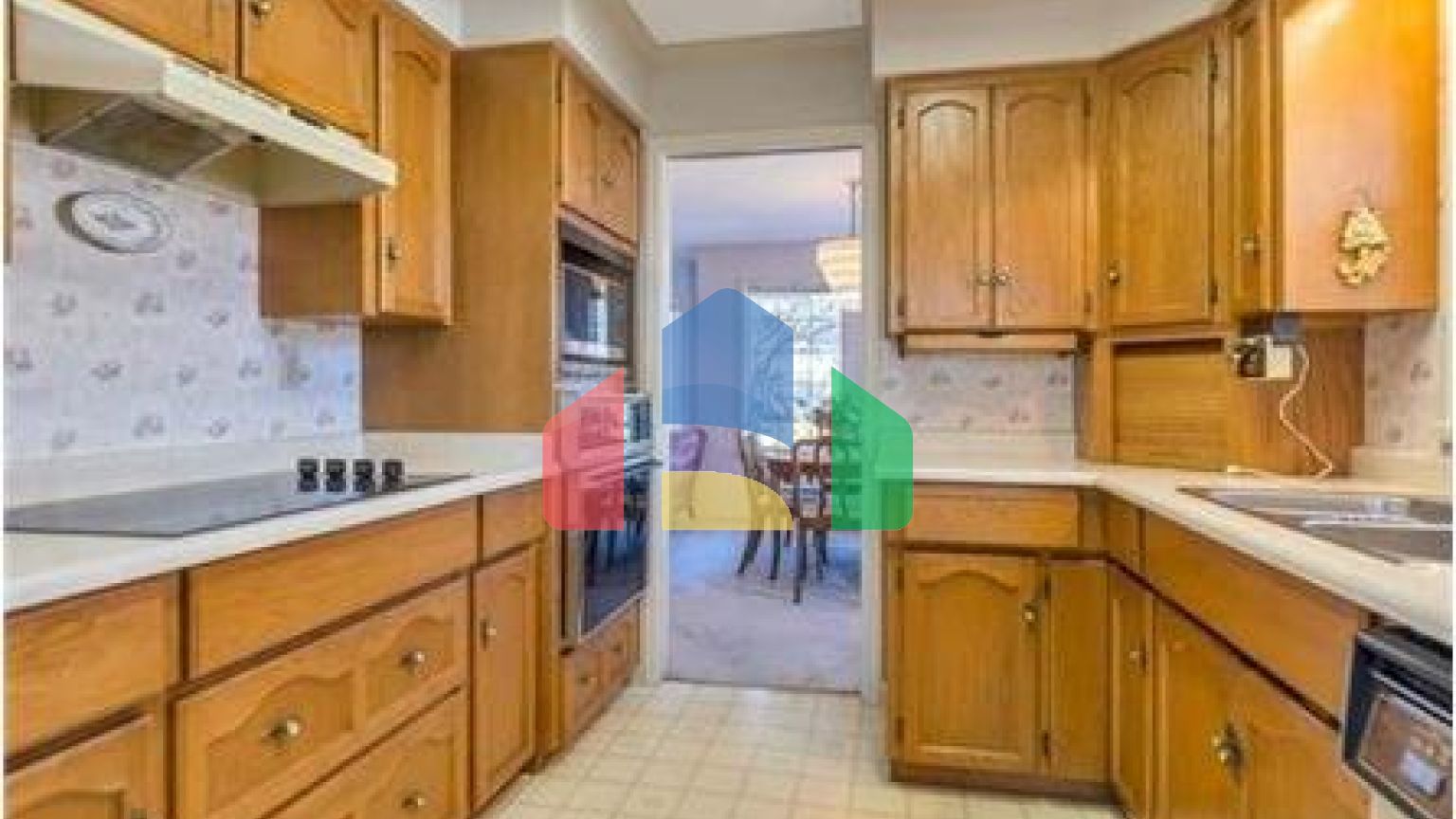 Residential - Single Family Home - Surrey, Canada - Canada