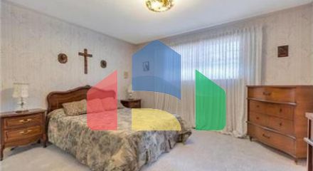 Residential - Single Family Home - Surrey, Canada - Canada