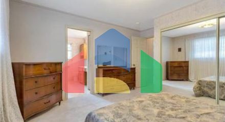 Residential - Single Family Home - Surrey, Canada - Canada