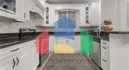 Residential - Single Family Home - Surrey, Canada - Canada