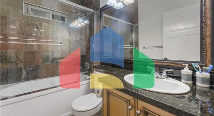 Residential - Single Family Home - Surrey, Canada - Canada