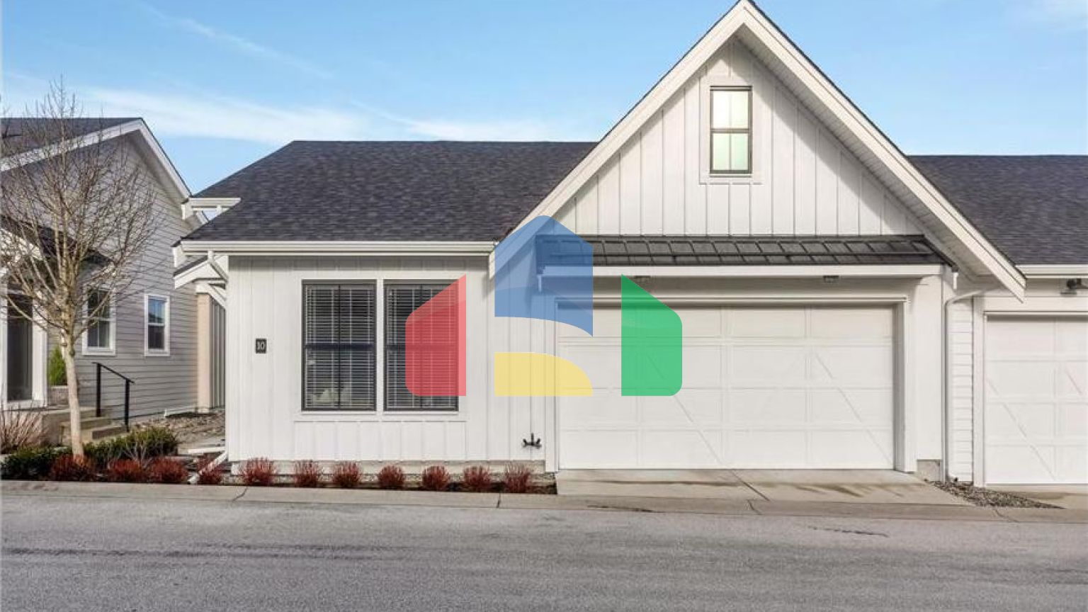 Residential - Townhouse - Surrey, Canada - Canada