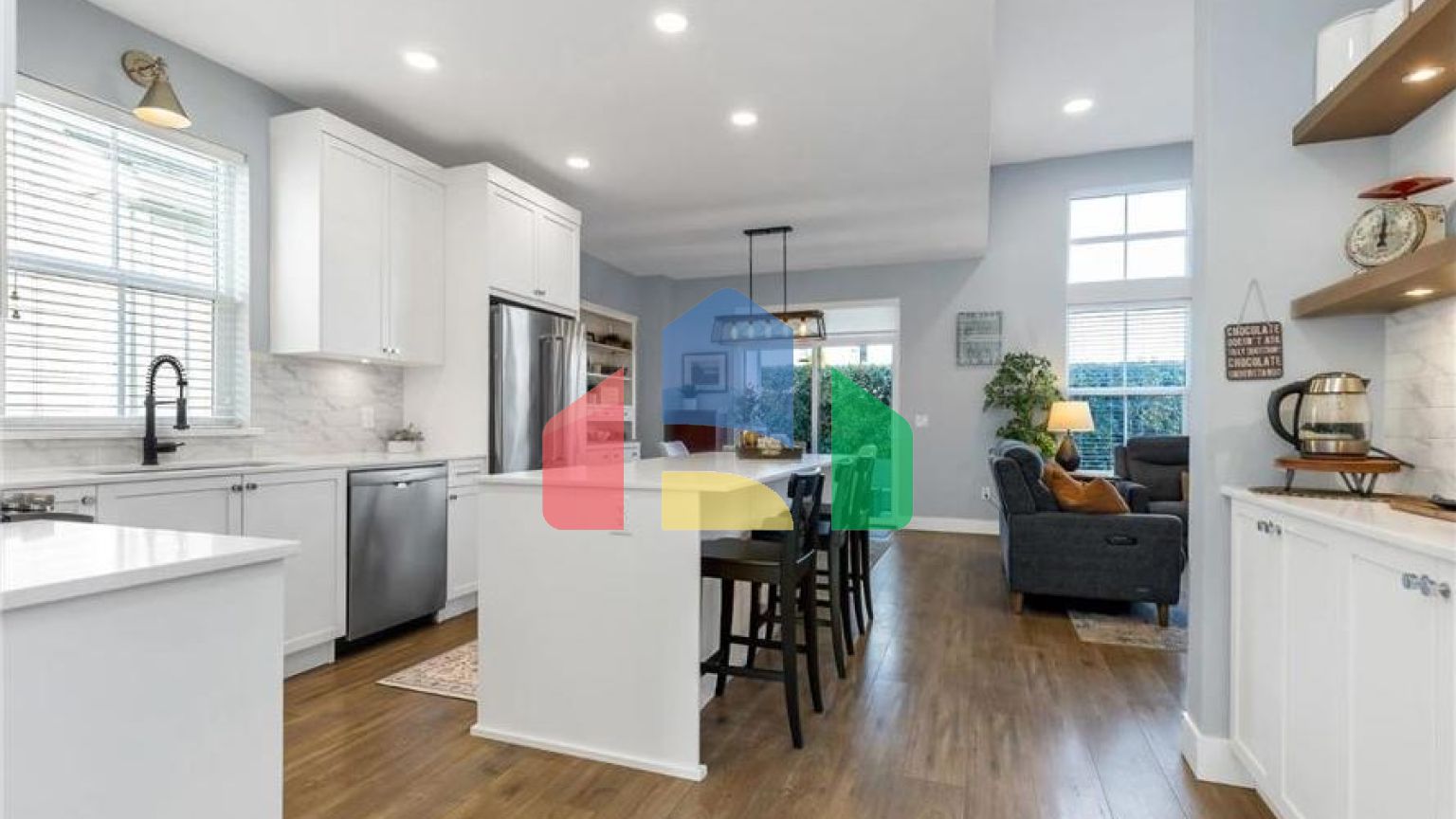 Residential - Townhouse - Surrey, Canada - Canada