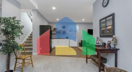 Residential - Townhouse - Surrey, Canada - Canada