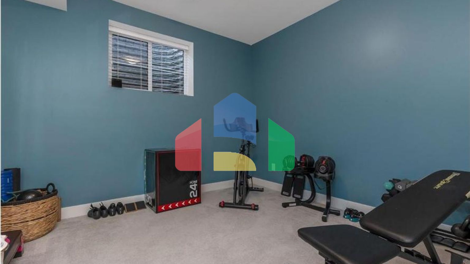 Residential - Townhouse - Surrey, Canada - Canada