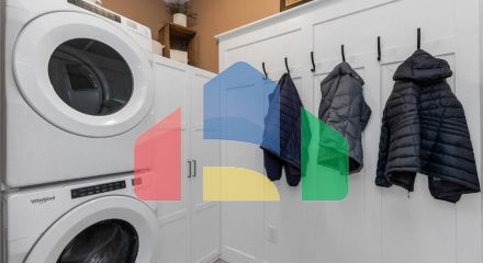 Residential - Townhouse - Surrey, Canada - Canada