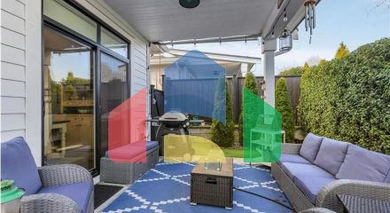 Residential - Townhouse - Surrey, Canada - Canada