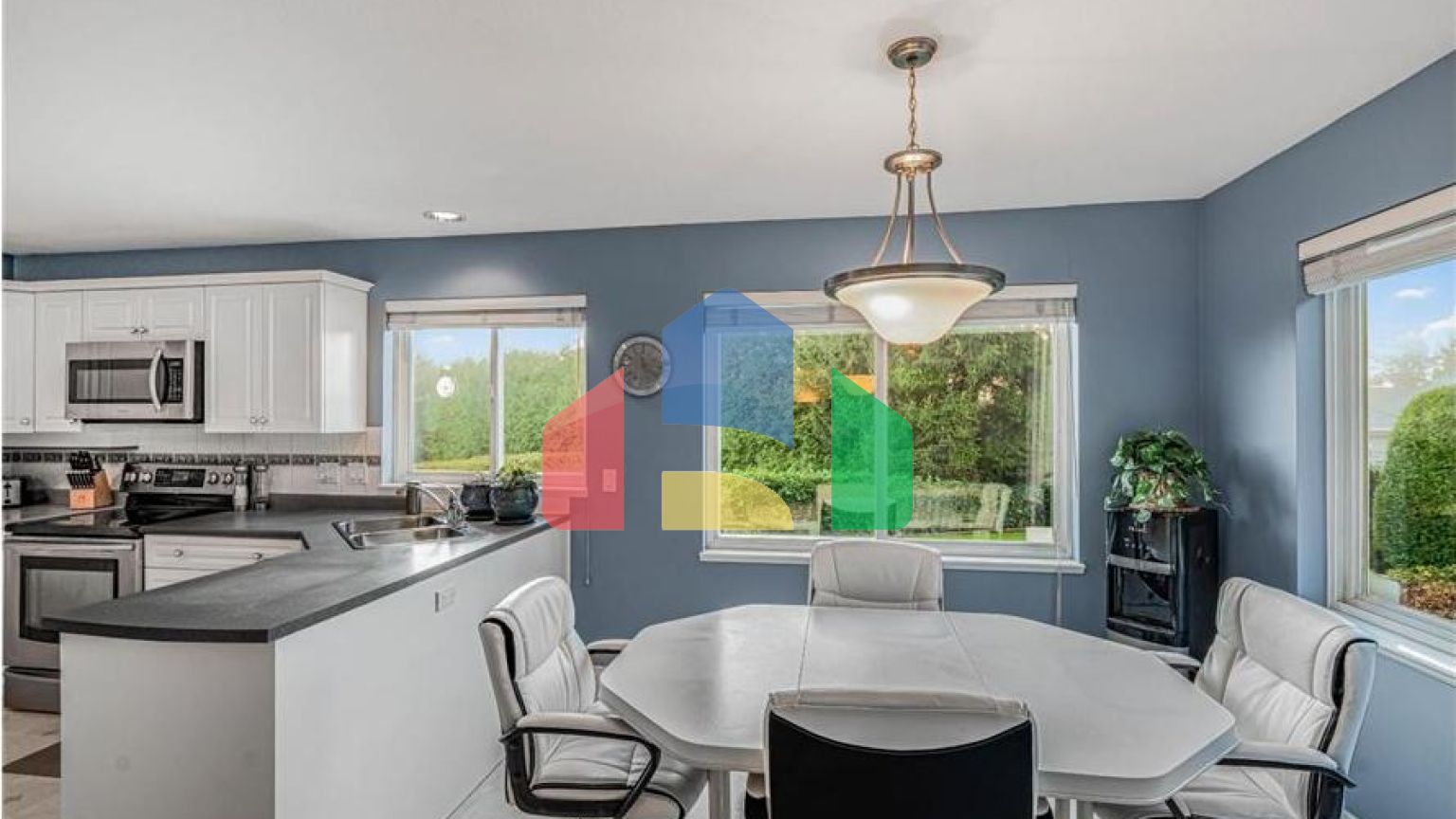 Residential - Single Family Home - Surrey, Canada - Canada