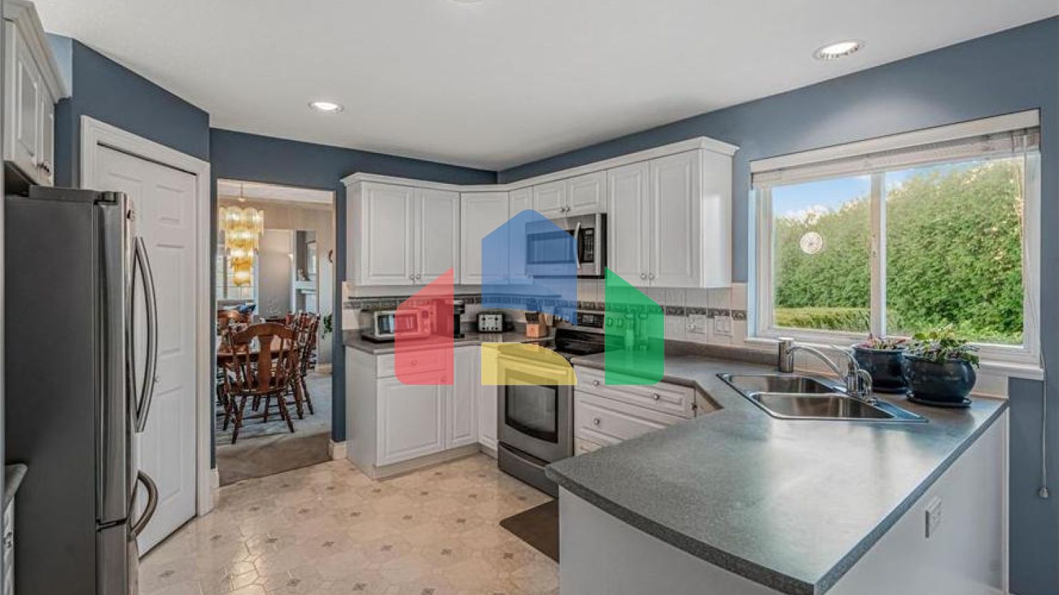 Residential - Single Family Home - Surrey, Canada - Canada