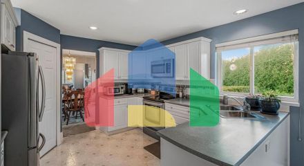 Residential - Single Family Home - Surrey, Canada - Canada