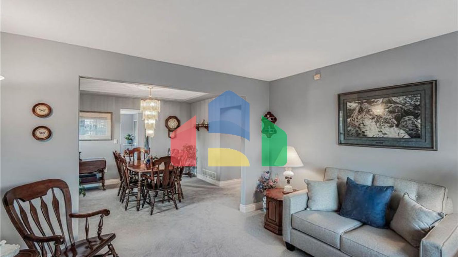 Residential - Single Family Home - Surrey, Canada - Canada