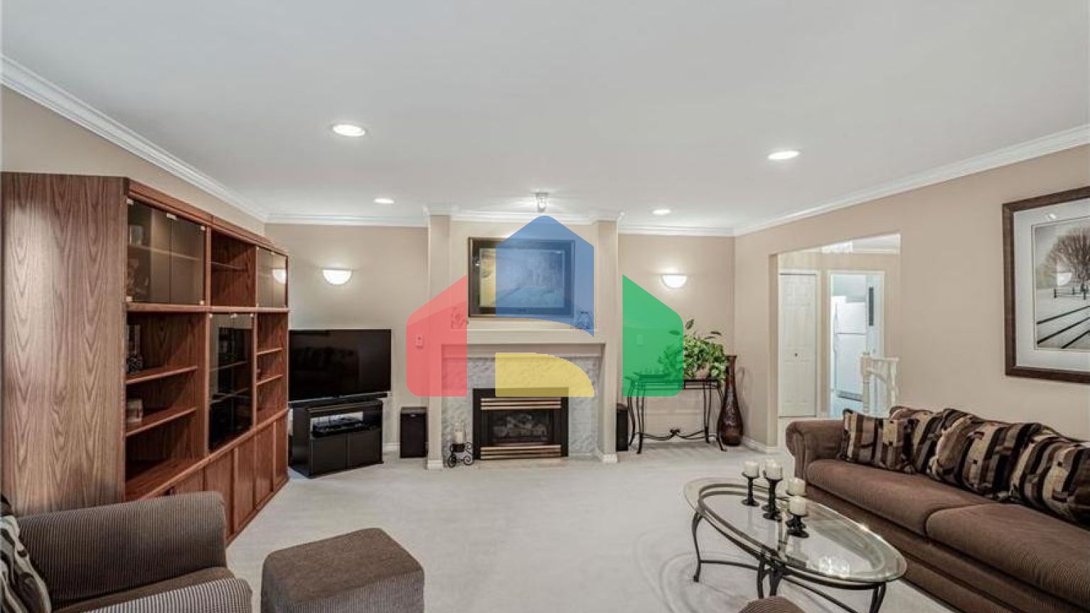 Residential - Single Family Home - Surrey, Canada - Canada